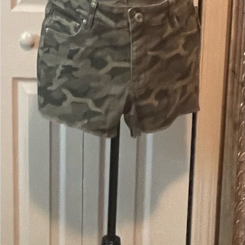 Maurices Green and Brown Cargo Shorts with Camouflage Pattern